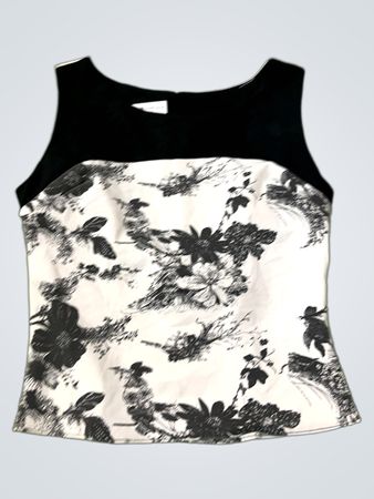 Schwarzes und weißes florales Druck ärmelloses Top