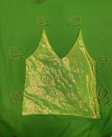 Upcycled limonengrünes Pailletten-Cami-Top