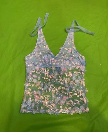 Upcycled durchsichtiger, floral verzierter Tanktop