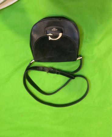 Guess Shoulder Bag