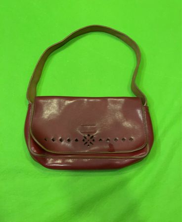 Rote Handtasche