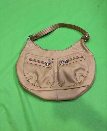 Braune Leder-Schultertasche