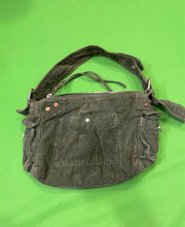Grüne Cord-Tasche