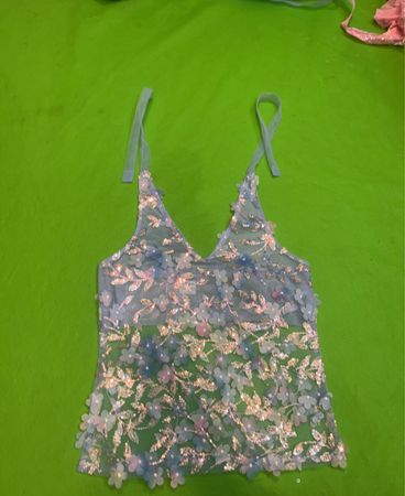 Upcycled Blaue Blumen-Cami