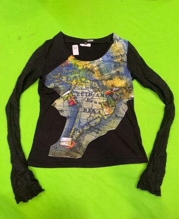 2026 DEUX MILLE VINGT SIX Black Long Sleeve Shirt with Map Print