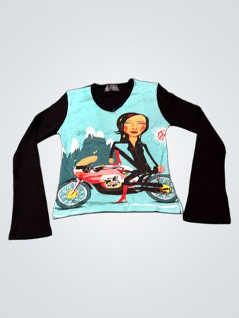Copeline Graphic Long Sleeve Top