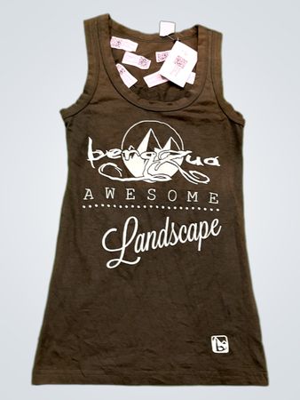 Penguagua Awesome Landscape Tank Top