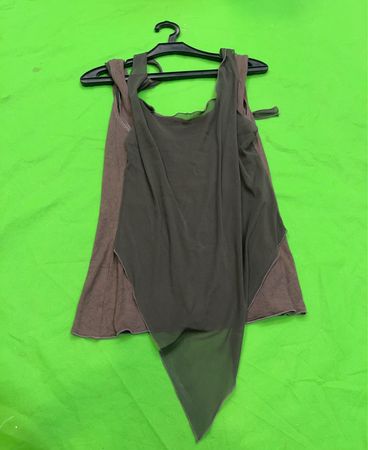 Zweifarbiges, geschichtetes Tanktop