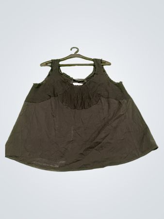 Cotélac Schwarzes ärmelloses Top mit Rüschenausschnitt