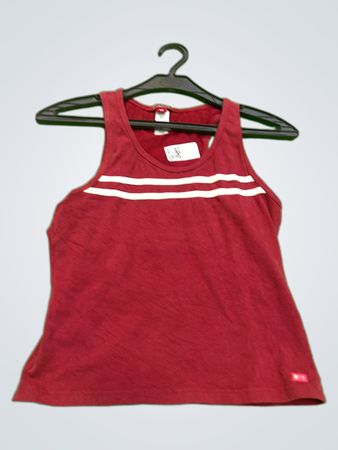 CATHLON rotes Tanktop mit weißen Streifen