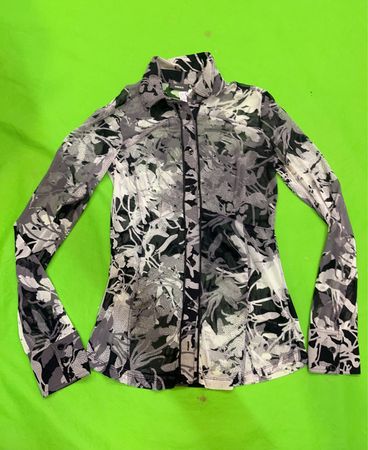 Mexx Langarmbedrucktes Mesh-Top