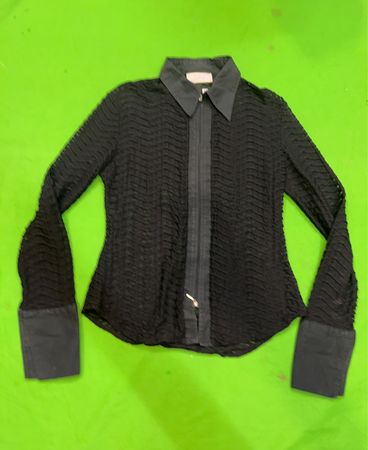 Fellow Paris Schwarze Texturierte Reißverschlussbluse