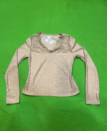 Beige Spitzenlangarmtop