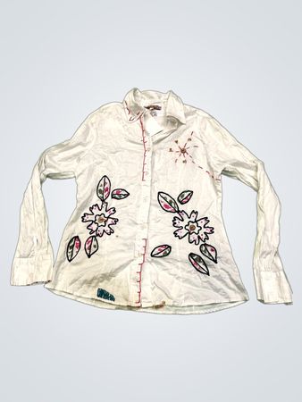 Crazy Shirt White Embroidered Button-Up Shirt