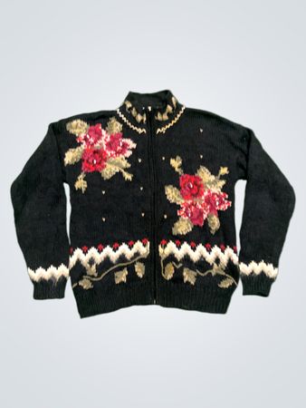 Petite Sophisticate & Co. Schwarzer floral Zip-Up Pullover