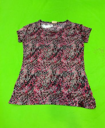 Lässiges T-Shirt mit Animalprint