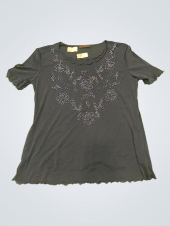 Erika Dance verziertes T-Shirt