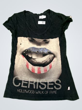 CERISES HOLLYWOOD WALK OF FAME T-Shirt
