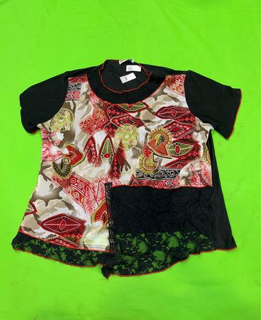 Maksym.z Paris Vintage Vanguard Schwarzes Top mit Muster und Spitze
