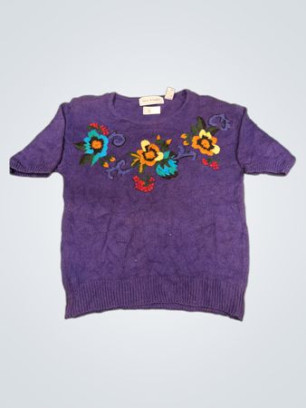Norton McNaughton lila bestickter Strickpullover mit Blumenmuster