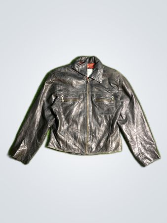 Veste en cuir noir