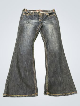 Arya Jeans
