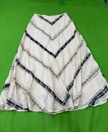 Dimri White and Black Striped Skirt