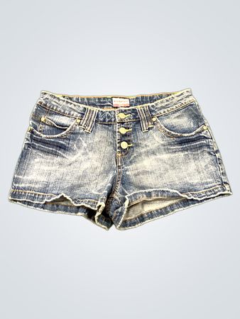 No Boundaries Denim-Shorts
