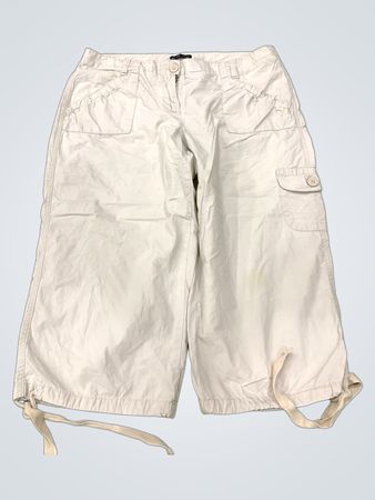 New York & Company Beige Cargokapri