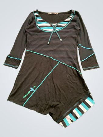 La Petite Etoile schwarzes gestreiftes Kleid mit Libellen-Detail