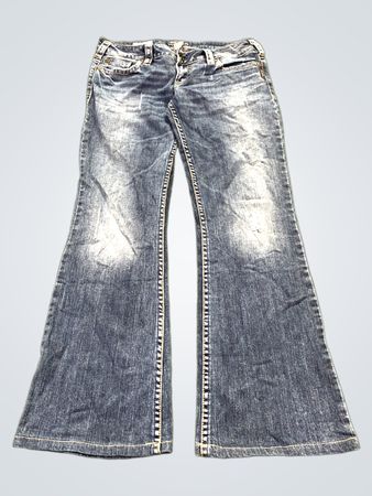 Silver Jeans Co. Flare Jeans