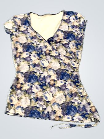 Oberteil mit Blumenmuster