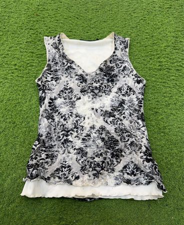 KappAhl Blumenärmelloses Top