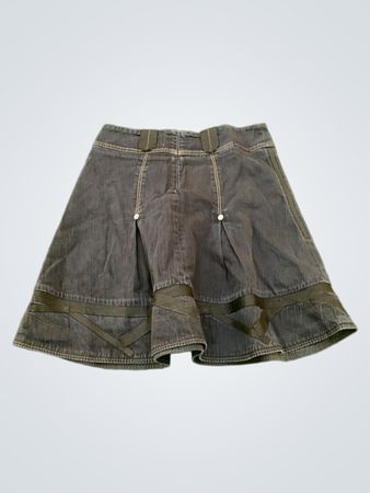 Jeansrock mit schwarzem Banddetail