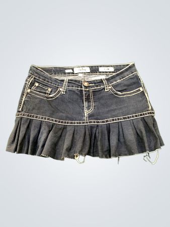 Upcycled Daytrip Damen Jeans-Minirock mit Rüsensaum