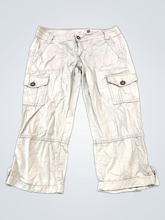 So Women's Cargo Capris