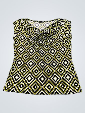 Premise Women's Green Diamond Print Top