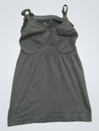 Schwarzes Tanktop