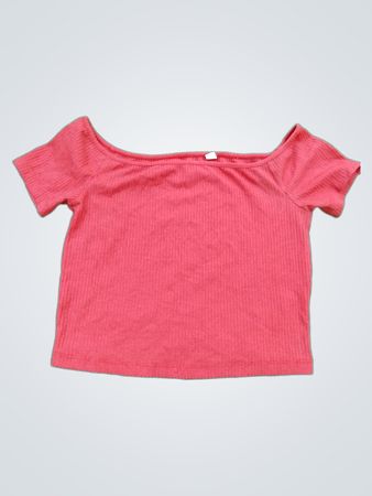Rotes geripptes Off-Shoulder-Top