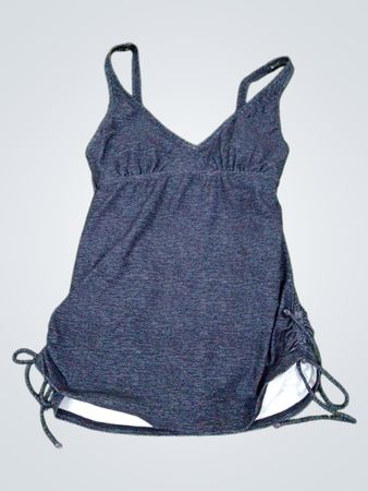 TYR Damen Schwimm-Top Größe 10