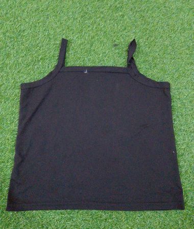 Schwarzes Spaghetti-Träger-Tanktop