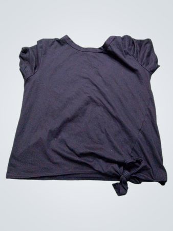 Olivia Rae New York Schwarzes T-Shirt mit Schnürdetail