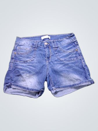 NO BOUNDARIES Jeansshorts
