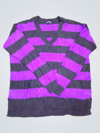 Chaps gestreifter V-Ausschnitt-Pullover