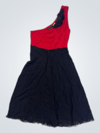 Rainbow One-Shoulder Rot und Schwarz Mini Kleid