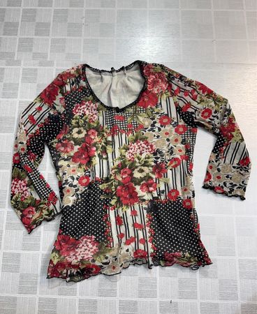 Printed Floral Long Sleeve Blouse