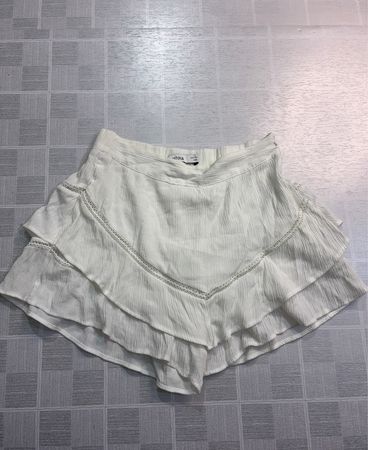 Bershka White Ruffled Mini Skirt