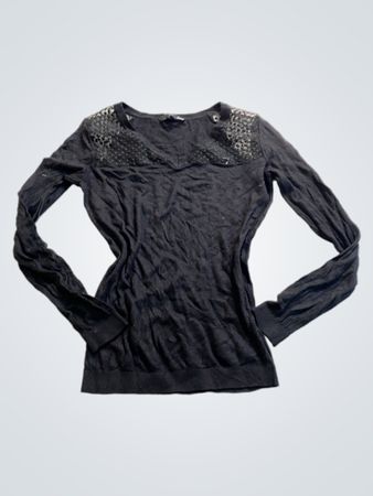 Elam Long-Sleeve V-Neck Knit Top