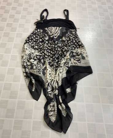Black and White Floral Patterned Dress
