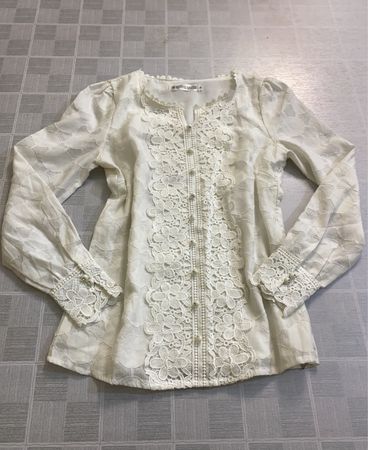 Onyou Fashion Lace Detail Blouse